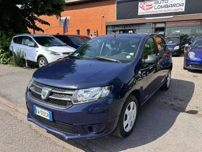 Usata Dacia Sandero 75 CV (55 kW) 2014 Blu/azzurro Berlina
