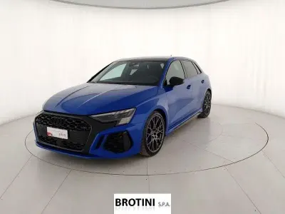Usata Audi RS3 Competition 406 CV (298 kW) 2023 Blu Berlina