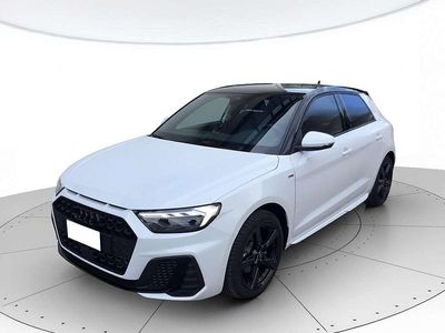 Usata Audi A1 Sportback S-Line 116 CV (85 kW) 2024 Bianco ghiacciaio metallizzato Utilitaria