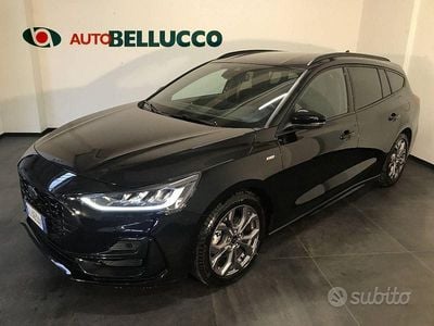 Usata Ford Focus ST-Line 120 CV (88 kW) 2022 Nero Station wagon