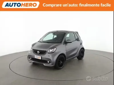 Usata Smart ForTwo Cabrio Passion 90 CV (66 kW) 2019 Grigio Cabrio