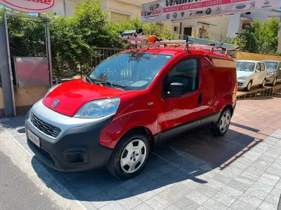 Usata Fiat Fiorino 95 CV (69 kW) 2015 Rosso Monovolume