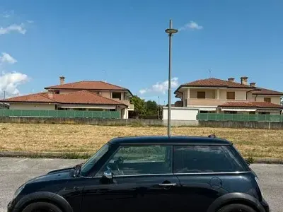 Usata Mini One D 88 CV (64 kW) 2005 Nero Utilitaria
