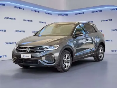 Usata VW T-Roc R-line 116 CV (85 kW) 2023 Nero SUV