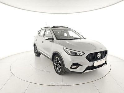 Usata MG ZS Luxury 111 CV (81 kW) 2023 Argento SUV