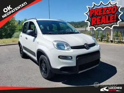 Usata Fiat Panda 4x4 Wild 85 CV (62 kW) 2021 Bianco Utilitaria