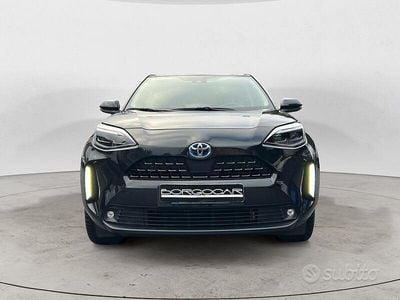 Usata Toyota Yaris Cross Lounge 116 CV (85 kW) 2022 Nero SUV