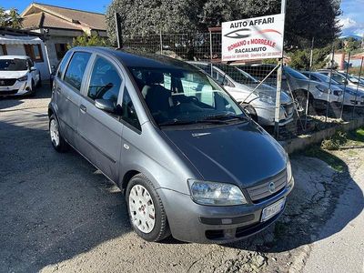 Usata Fiat Idea 90 CV (66 kW) 2008 Grigio Monovolume