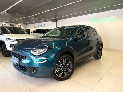 Usata Fiat 1200 Icon 136 CV (100 kW) 2025 Verde mare Berlina