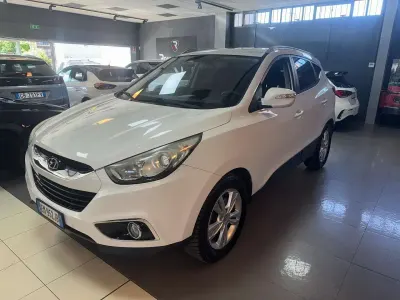 Käytetty Hyundai ix35 Style 116 HP (85 kW) 2012 Valkoinen Katumaasturi