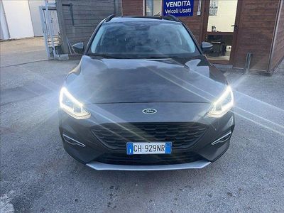 Usata Ford Focus Active 120 CV (88 kW) 2022 Grigio metallizzato SUV