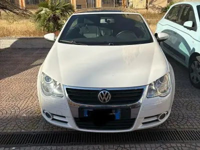 Usata VW Eos 122 CV (89 kW) 2010 Cabrio