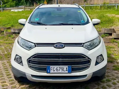 Usata Ford Ecosport Titanium 95 CV (69 kW) 2016 Bianco SUV