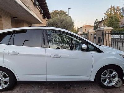 Usata Ford C-MAX Titanium 95 CV (69 kW) 2016 Bianco Monovolume