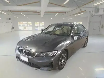 Usata BMW 318 Advantage 149 CV (109 kW) 2020 Berlina