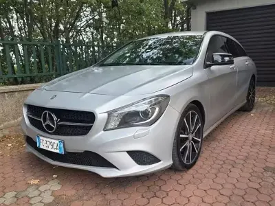 Usata Mercedes CLA200 Premium 136 CV (100 kW) 2016 Grigio Coupé