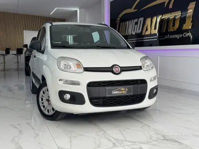 Usata Fiat Panda Lounge 75 CV (55 kW) 2014 Bianco Utilitaria