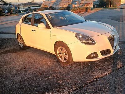 Brugt Alfa Romeo Giulietta 105 HK (77 kW) 2015 Hvid Sedan
