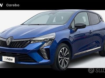 Usata Renault Clio V Techno 2025 Blu scuro Berlina