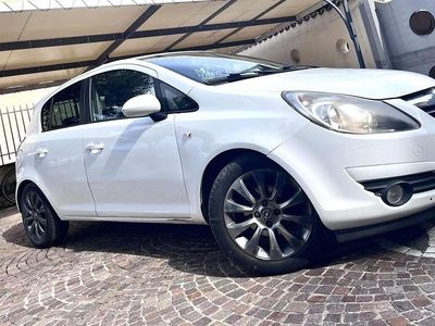 Usata Opel Corsa Club 80 CV (58 kW) 2008 Utilitaria