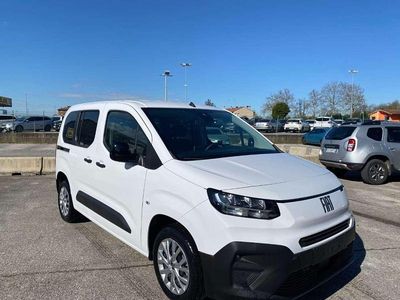 Nuova Fiat Doblò 102 CV (75 kW) 2026 Bianco Monovolume