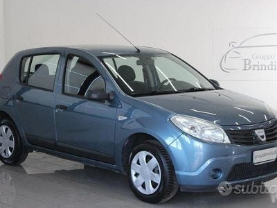 Usata Dacia Sandero 75 CV (55 kW) 2009 Celeste Utilitaria
