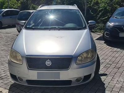 Occasion Fiat Croma Dynamic 150 ch (110 kW) 2006 Gris Break