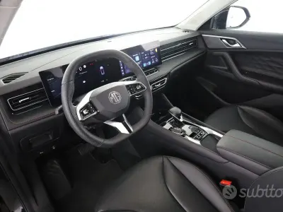 Usata MG HS Luxury 170 CV (125 kW) 2025 Nero SUV