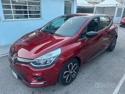 Usata Renault Clio IV 90 CV (66 kW) 2019 Rosso Berlina