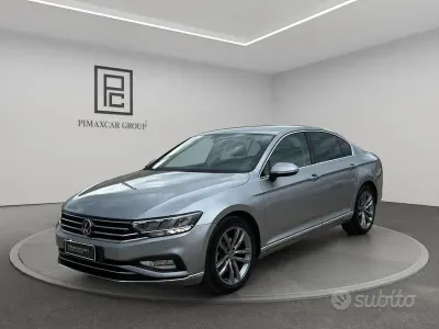 Usata VW Passat Executive 150 CV (110 kW) 2020 Other Berlina