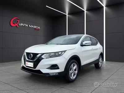 Usata Nissan Qashqai 131 CV (96 kW) 2018 Bianco SUV