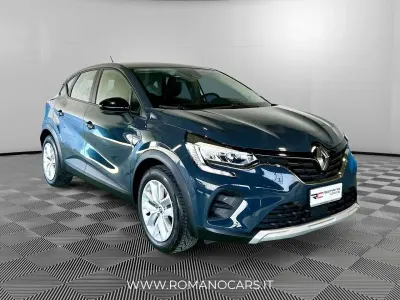 Usata Renault Captur Equilibre 143 CV (105 kW) 2023 Blu/azzurro SUV
