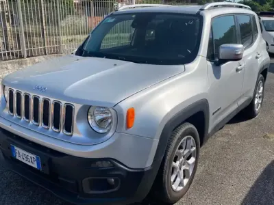 Usata Jeep Renegade Longitude 140 CV (102 kW) 2015 Argento SUV