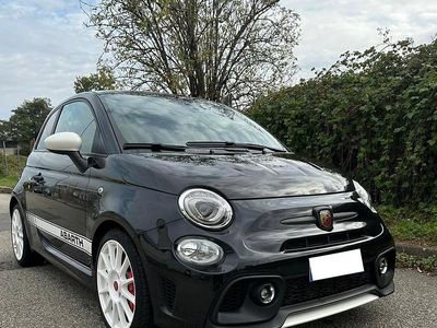 Usata 2022 Abarth 695 Esseesse Utilitaria | 29.500 € (Buon prezzo)