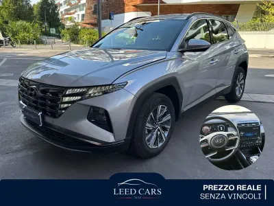 Usata Hyundai Tucson 179 CV (131 kW) 2024 Shimmering silver SUV