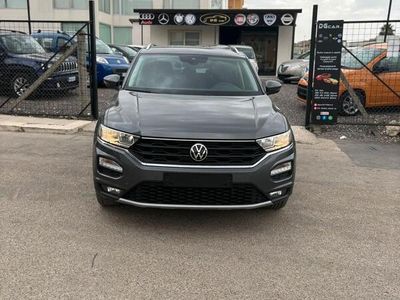 Usata VW T-Roc 115 CV (84 kW) 2021 Grigio SUV