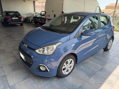 Usata Hyundai i10 Classic 66 CV (48 kW) 2014 Blu Utilitaria