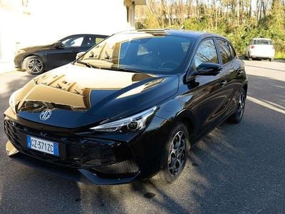 Usata MG MG3 Luxury 102 CV (75 kW) 2025 Nero Utilitaria