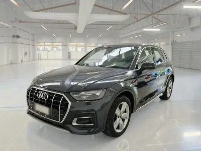 Usata Audi Q5 Advanced 163 CV (119 kW) 2021 Grigio SUV