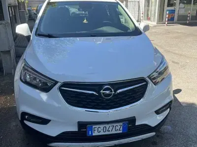 Usata Opel Mokka X S 136 CV (100 kW) 2017 Bianco SUV