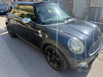 Usata Mini Cooper D Clubman 109 CV (80 kW) 2008 Nero Station wagon