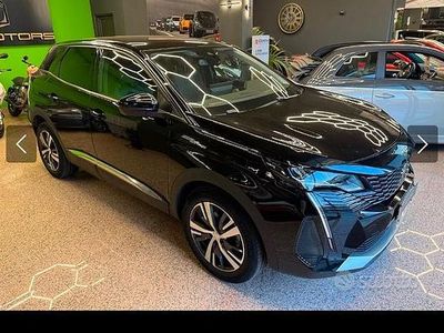 Usata Peugeot 3008 Allure 131 CV (96 kW) 2022 Nero SUV