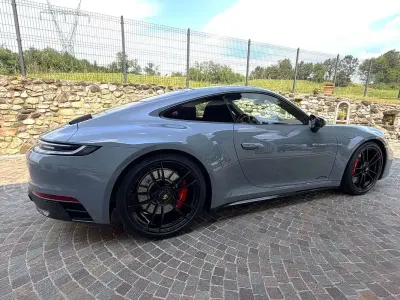 Usata Porsche 911 Carrera 4 GTS 480 CV (353 kW) 2023 Grigio Coupé