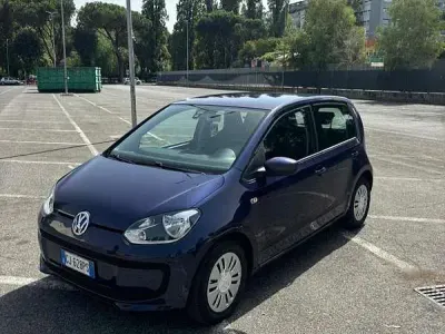 Usata VW up! 75 CV (55 kW) 2016 Blu Utilitaria