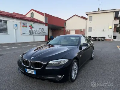 Usado BMW 530 M Sport 245 HP (180 kW) 2010 Preto Sedan