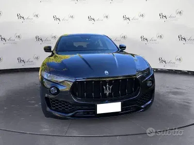 Usata Maserati Levante GT 330 CV (242 kW) 2023 Nero SUV