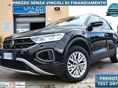 Usata VW T-Roc Life 150 CV (110 kW) 2022 Nero SUV