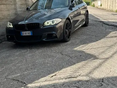 Usata BMW 520 M Sport 184 CV (135 kW) 2011 Nero Berlina