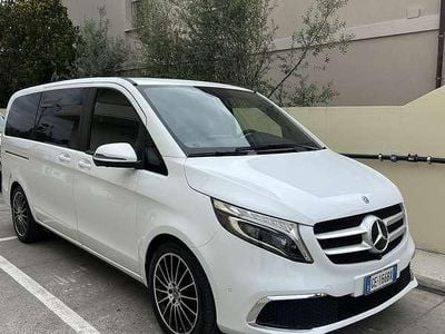 Usata Mercedes V300 Avantgarde 237 CV (174 kW) 2021 Monovolume