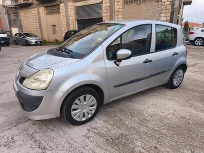Argento Usata 2009 Renault Modus Monovolume | 5400 € (Molto cara)